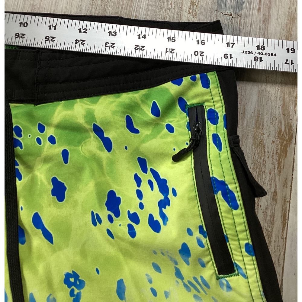 Pelagic Womens Mahi Mahi Board Shorts Green Blue Fishing Swim Trunks Size 10 - Picture 4 of 6